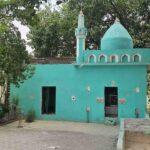 sambhal-bulldozer-action-chaman-shah-baba-mazar-government-land
